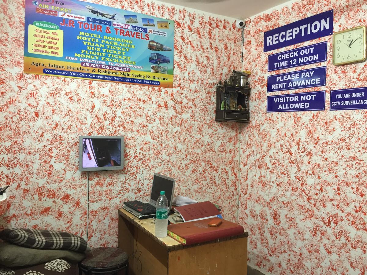 Karam Durga Guest House New Delhi Buitenkant foto
