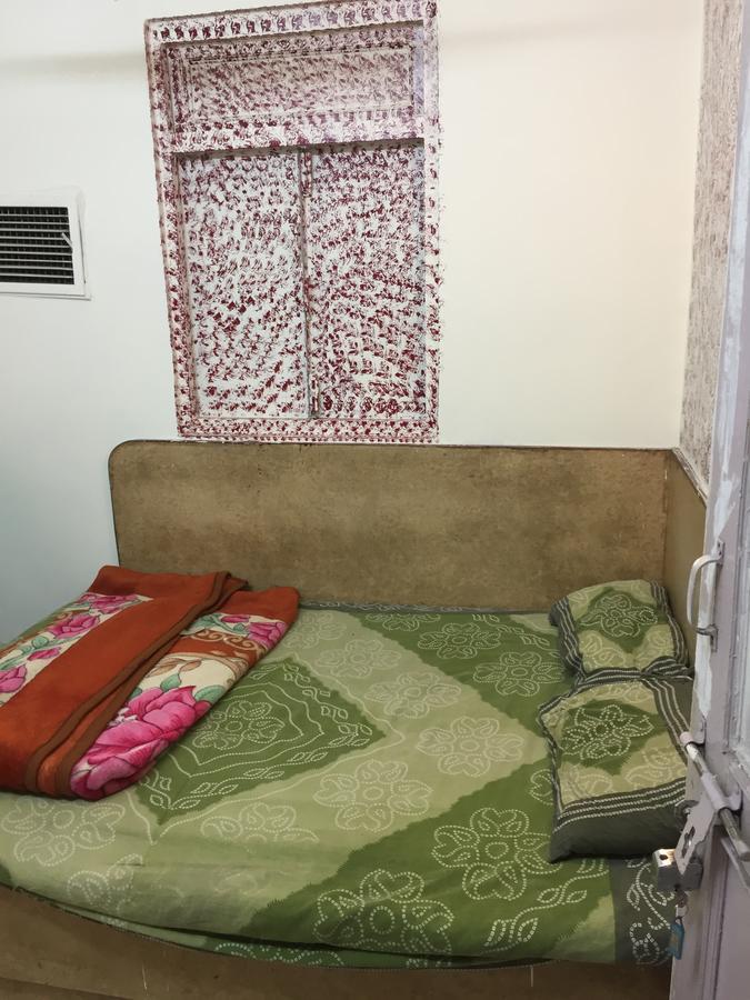 Karam Durga Guest House New Delhi Buitenkant foto