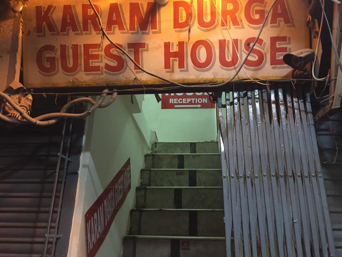 Karam Durga Guest House New Delhi Buitenkant foto
